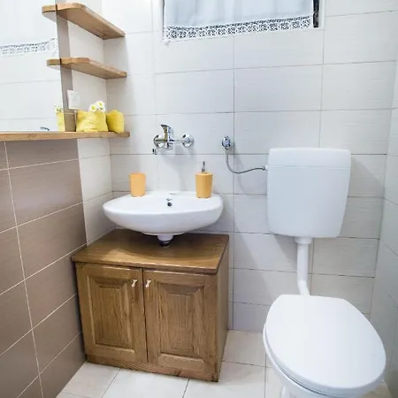 Dom wakacyjny Estate Zagmestri